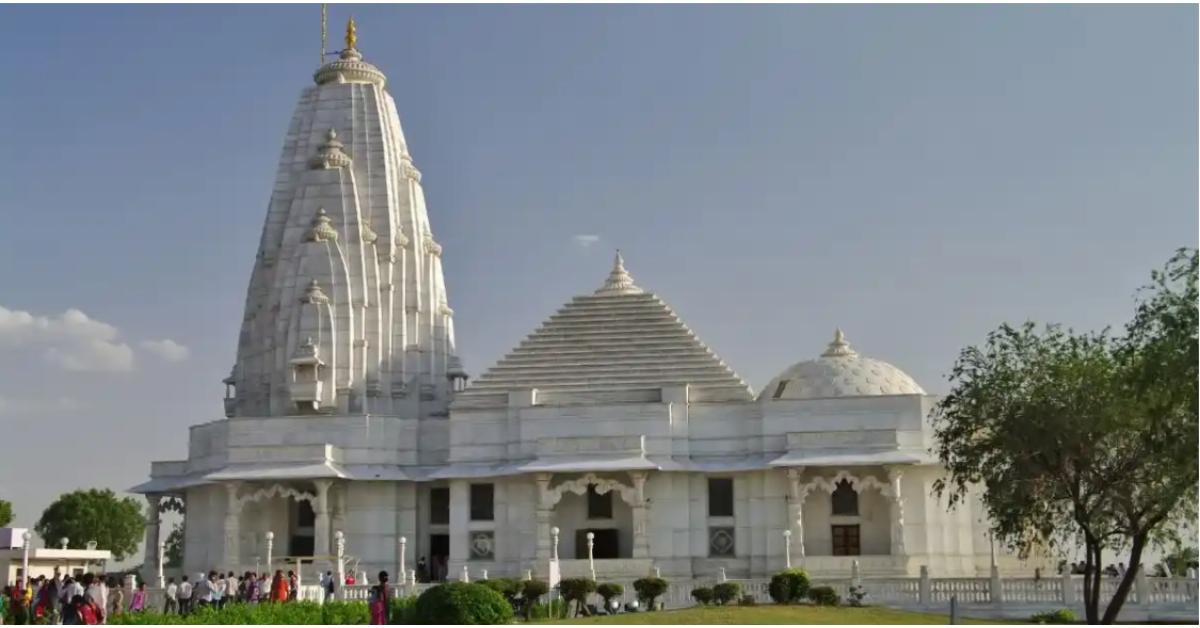 It is a Picture of BIrla Mandir Jaipur.